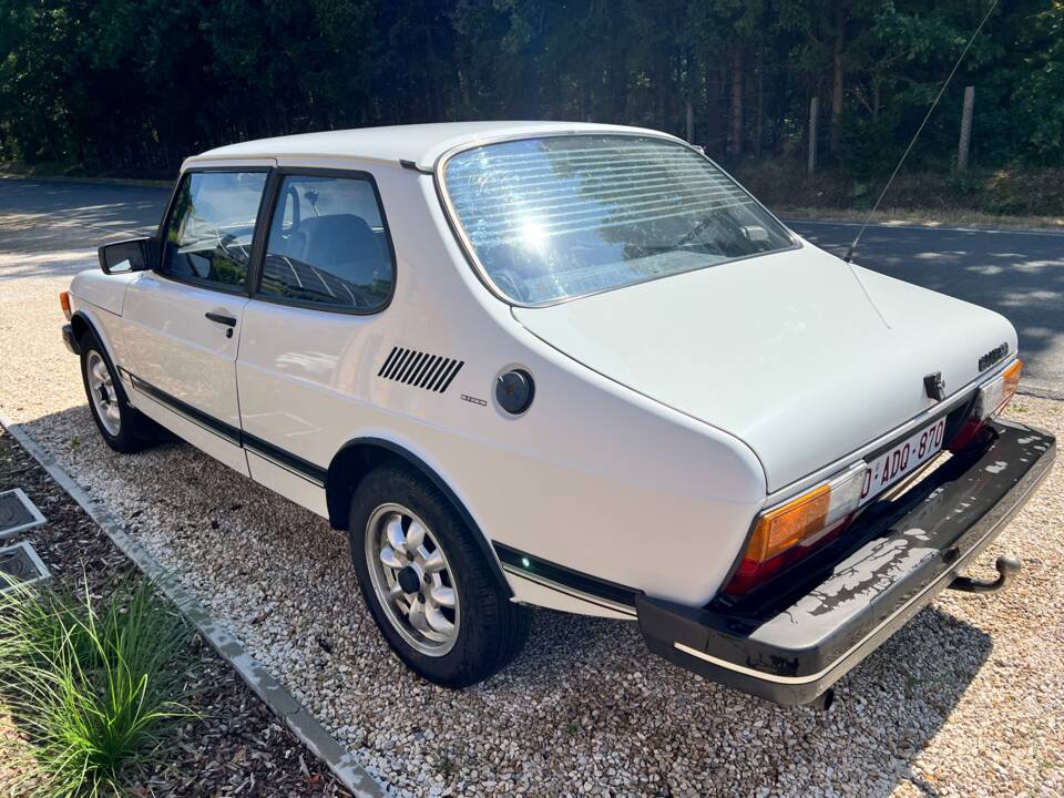 Afbeelding 4/51 van Saab 99 (1983)