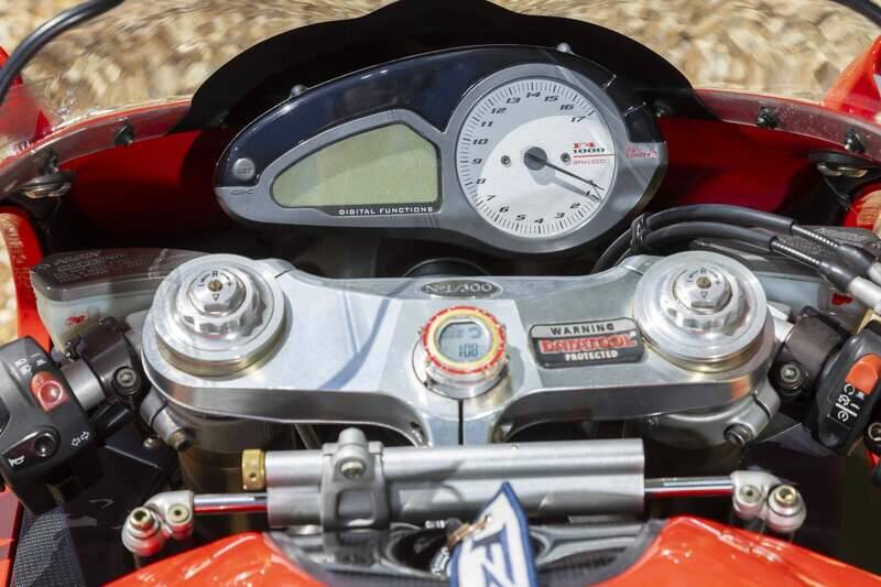 Immagine 37/45 di MV Agusta F4 1000 S (2006)