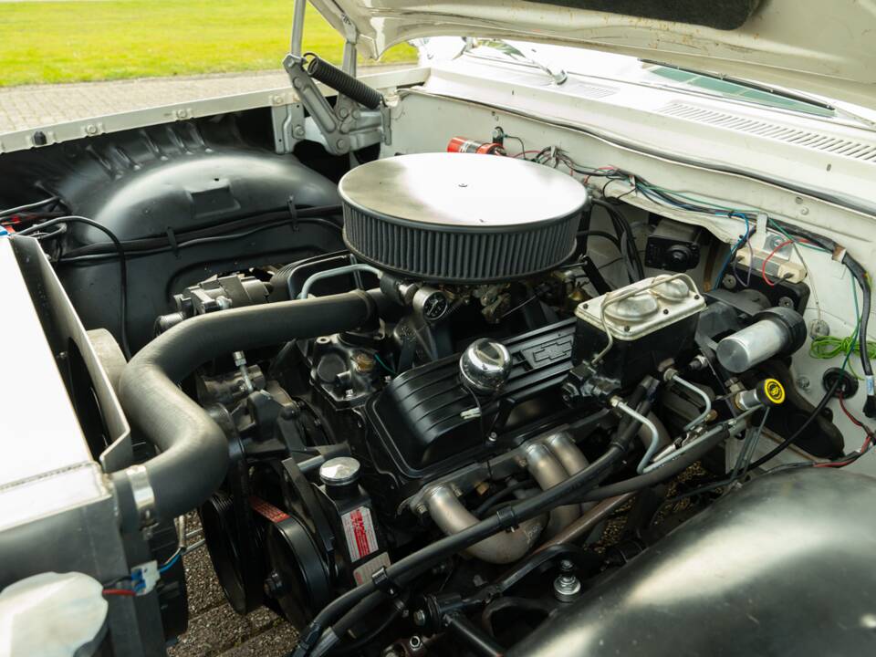 Bild 66/100 von Chevrolet Biscayne (1961)