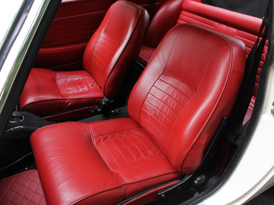 Bild 13/18 von Volvo P 1800 S (1967)