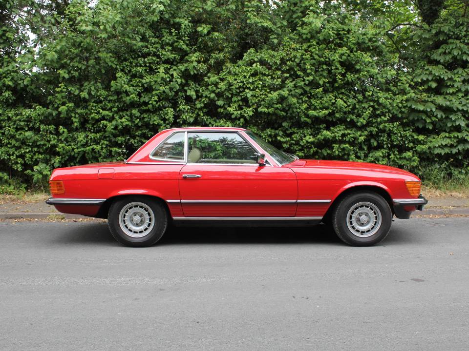 Image 7/17 of Mercedes-Benz 380 SL (1980)