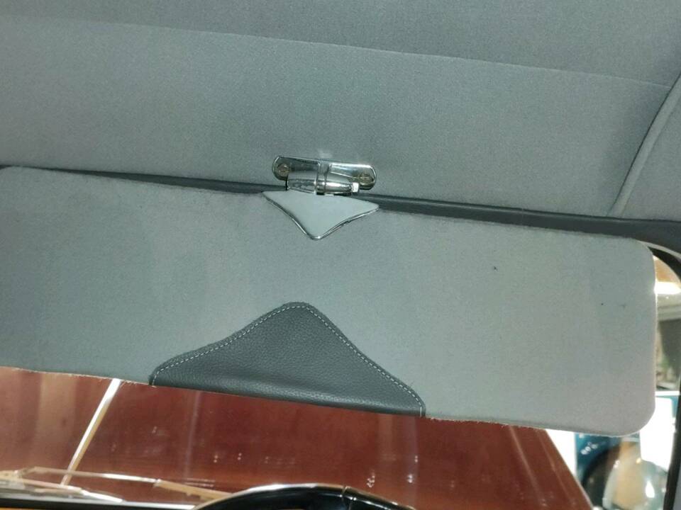 Bild 29/47 von Lagonda 3 Litre MK II (1957)