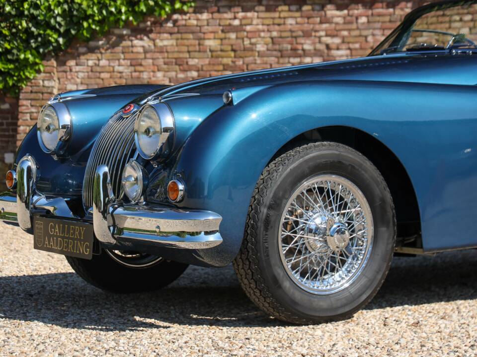 Image 23/50 of Jaguar XK 150 3.4 S OTS (1958)