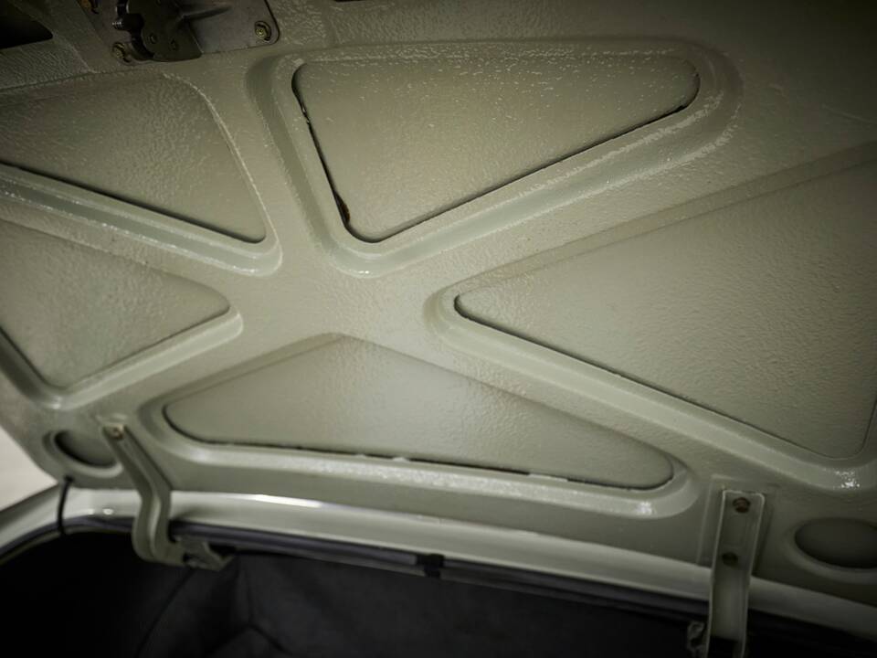 Bild 79/100 von Borgward P 100 2,3 Liter (1960)