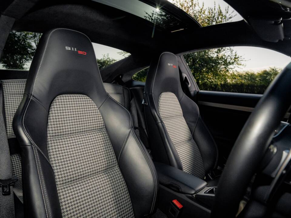 Immagine 55/71 di Porsche 911 Carrera S (2014)