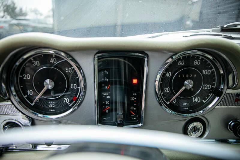 Image 15/35 of Mercedes-Benz 280 SL (1969)