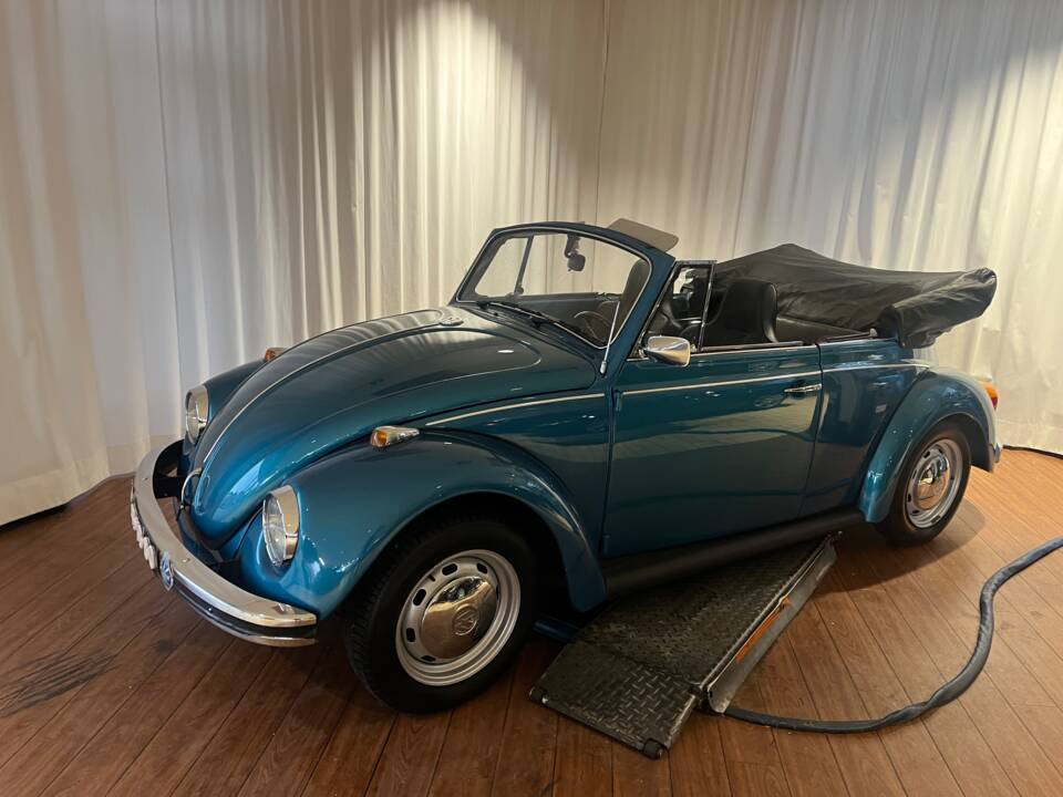 Image 17/68 de Volkswagen Coccinelle 1302 LS (1972)