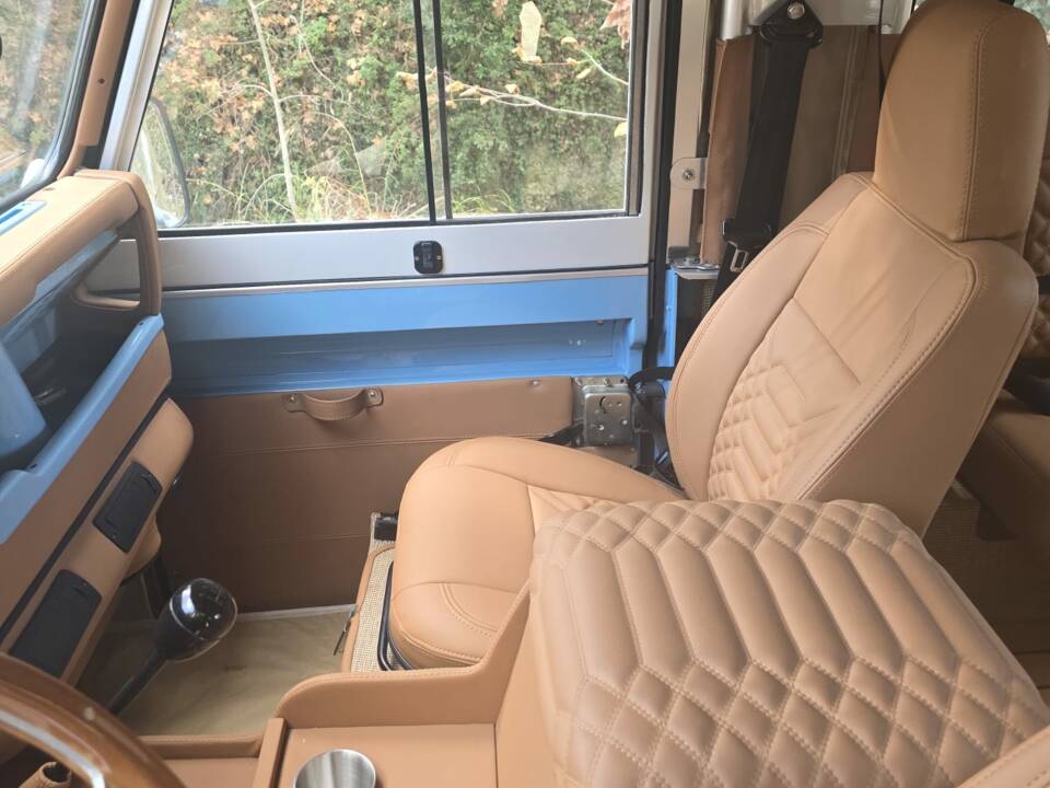 Afbeelding 12/17 van Land Rover Defender 90 (1998)