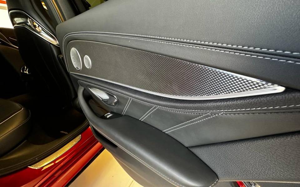 Image 8/50 of Mercedes-Benz E 63 AMG T (2017)