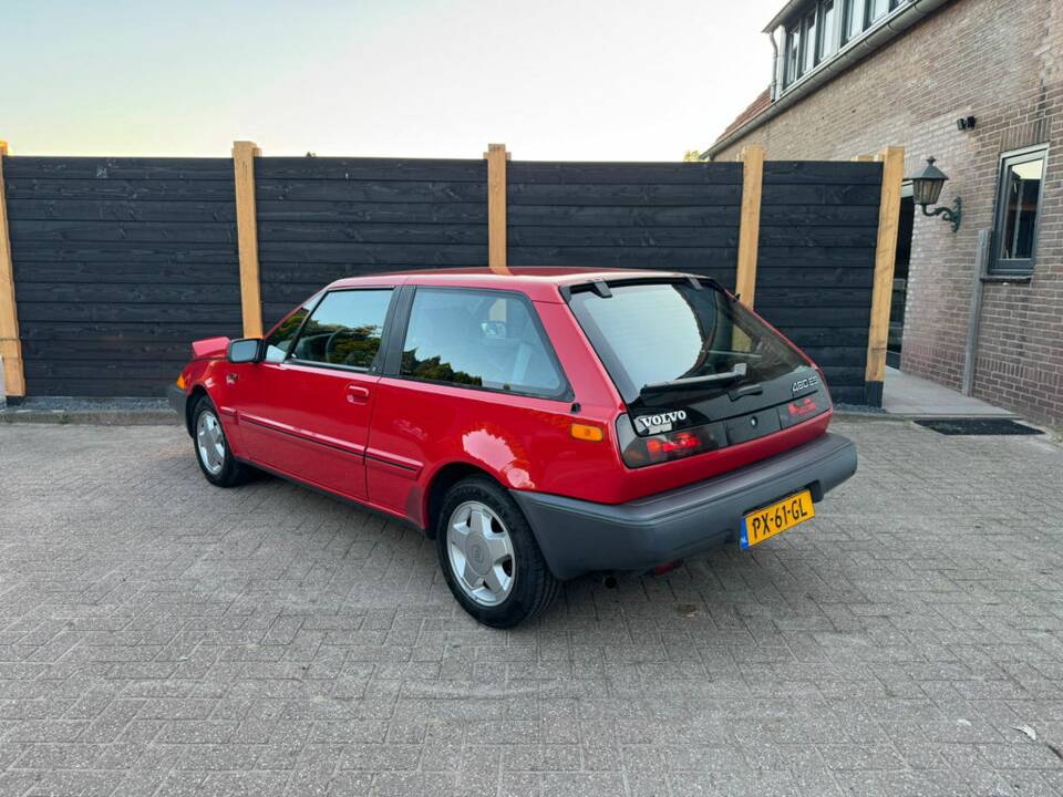 Image 8/8 of Volvo 480 ES (1988)