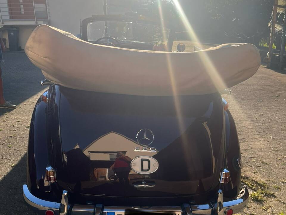 Bild 42/48 von Mercedes-Benz 220 Cabriolet B (1952)