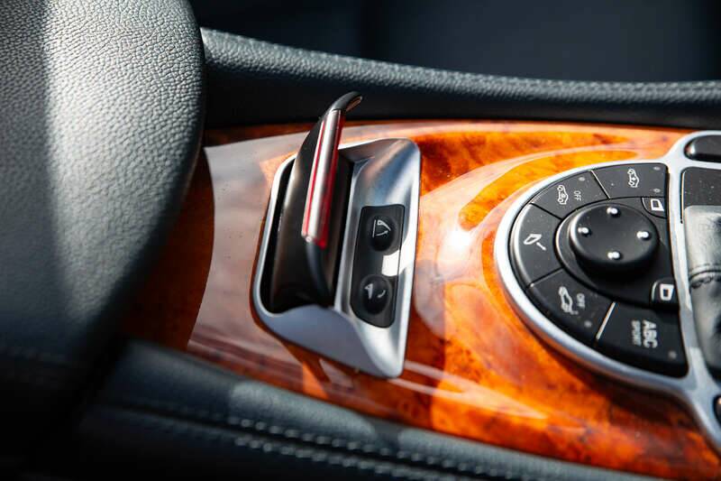 Bild 46/50 von Mercedes-Benz SL 500 (2003)