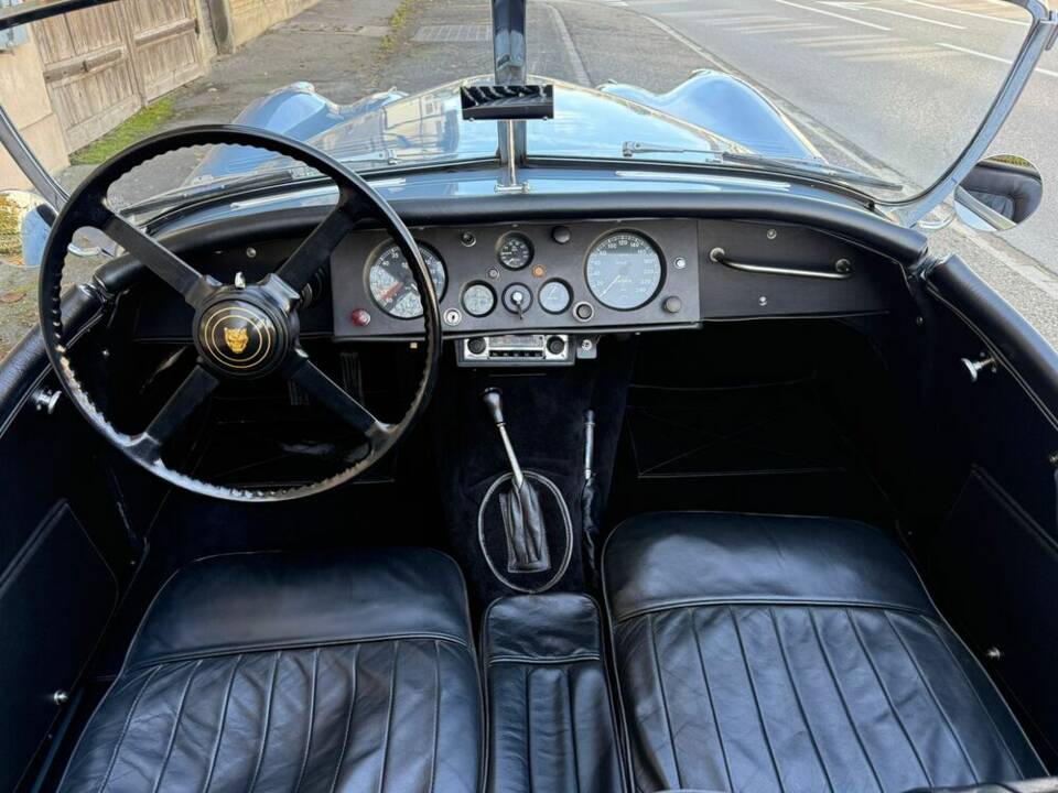 Bild 11/21 von Jaguar XK 120 SE OTS (1954)