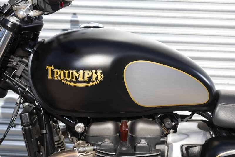 Immagine 22/42 di Triumph Street Twin Bonneville (2021)