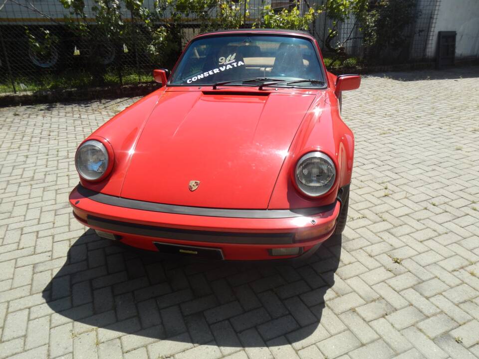 Imagen 5/85 de Porsche 911 Carrera 3.2 (1986)