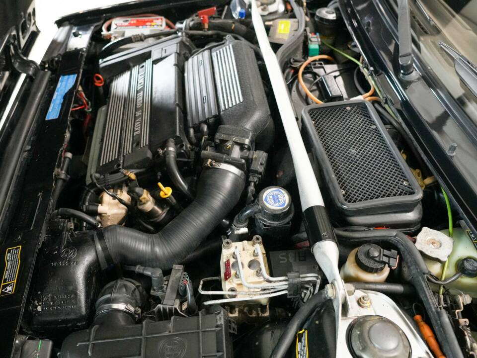 Bild 5/48 von Lancia Delta HF Integrale Evoluzione I (1992)