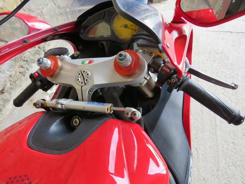 Bild 10/38 von MV Agusta DUMMY (2000)