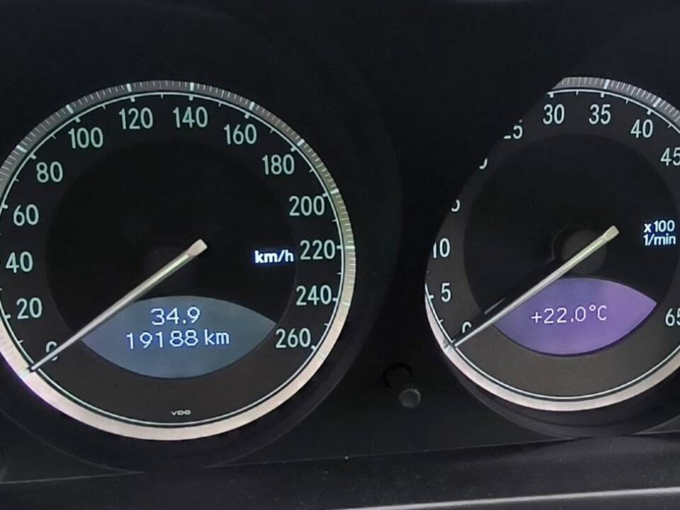 Imagen 40/58 de Mercedes-Benz SL 350 (2005)