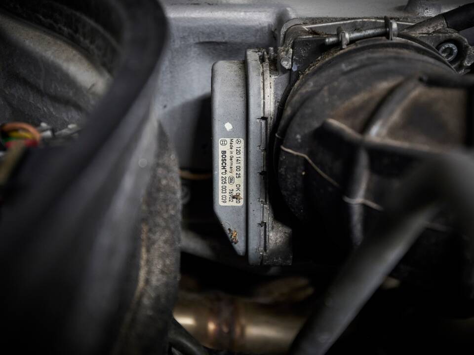 Immagine 81/95 di Mercedes-Benz SL 600 (1998)