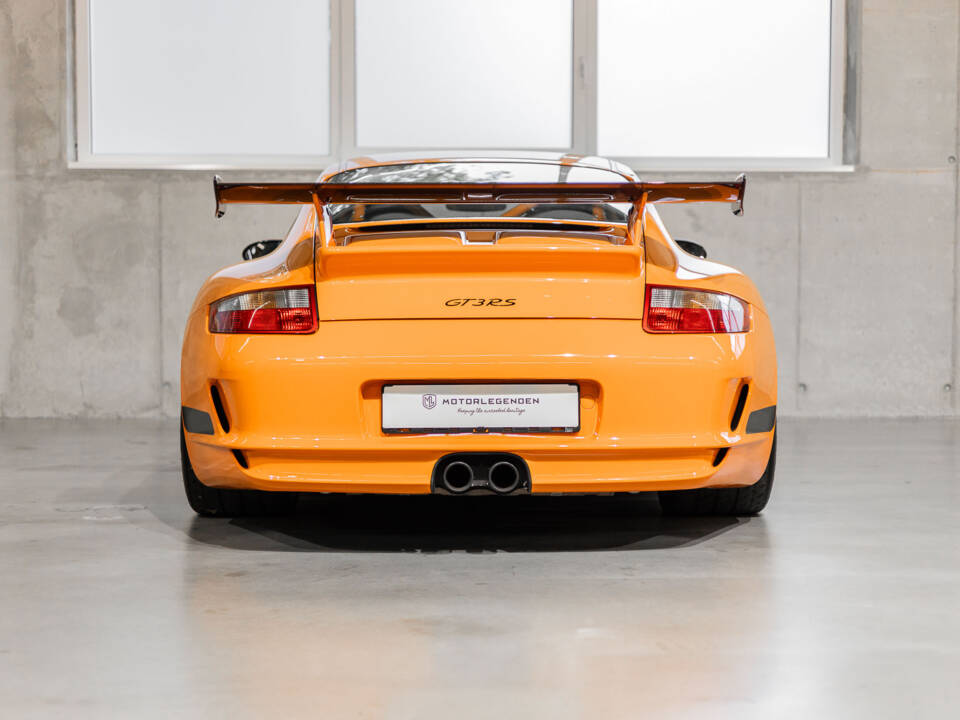 Imagen 5/10 de Porsche 911 GT3 RS (2006)