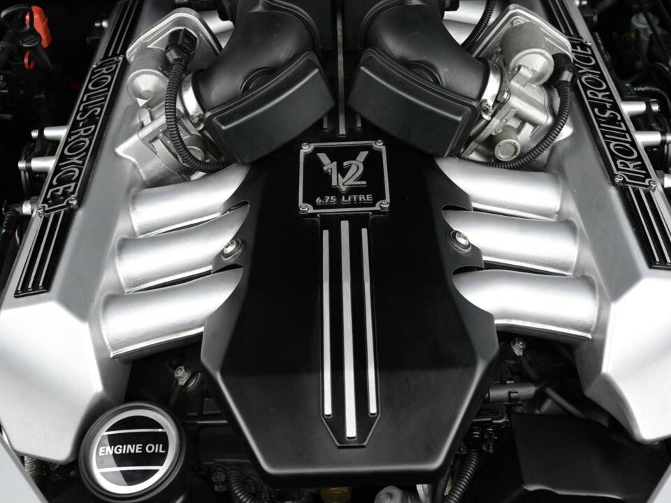 Immagine 20/50 di Rolls-Royce Phantom Coupé (2010)