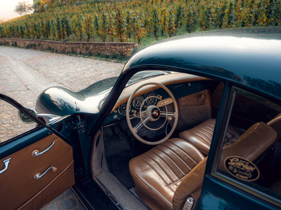 Image 43/80 of Porsche 356 A 1600 (1958)