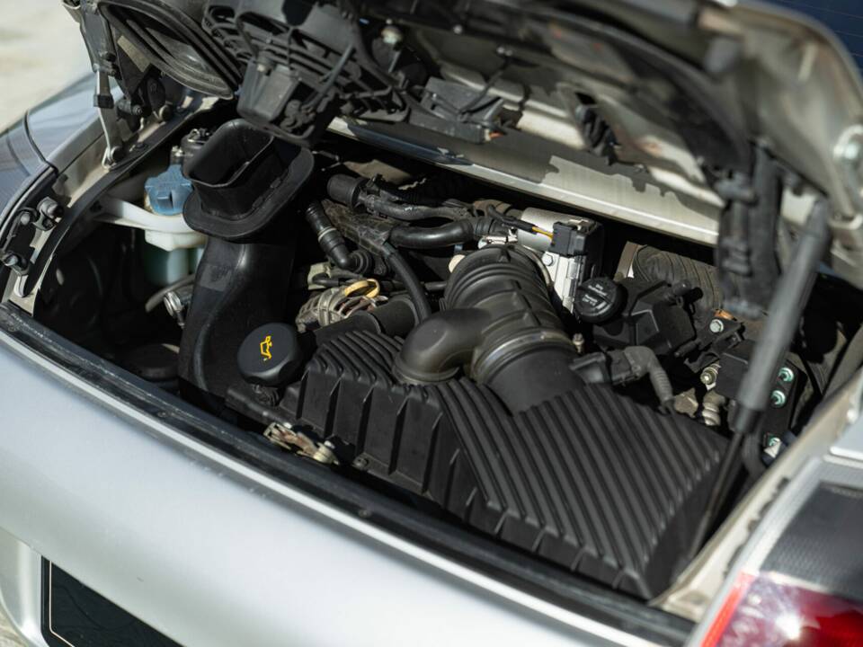 Image 50/50 of Porsche 911 Carrera 4 (1999)