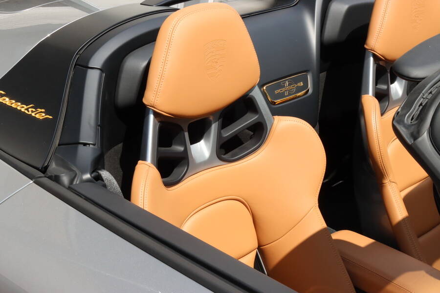 Image 14/20 of Porsche 911 Speedster (2019)
