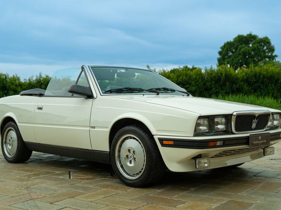 Immagine 4/50 di Maserati Biturbo Spyder i (1989)