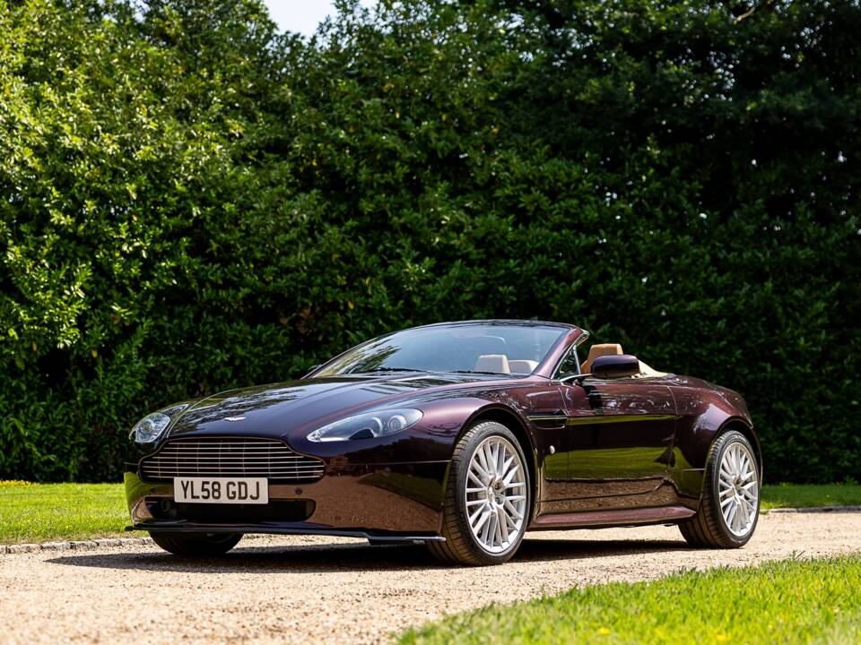 Image 23/45 de Aston Martin V8 Vantage (2008)
