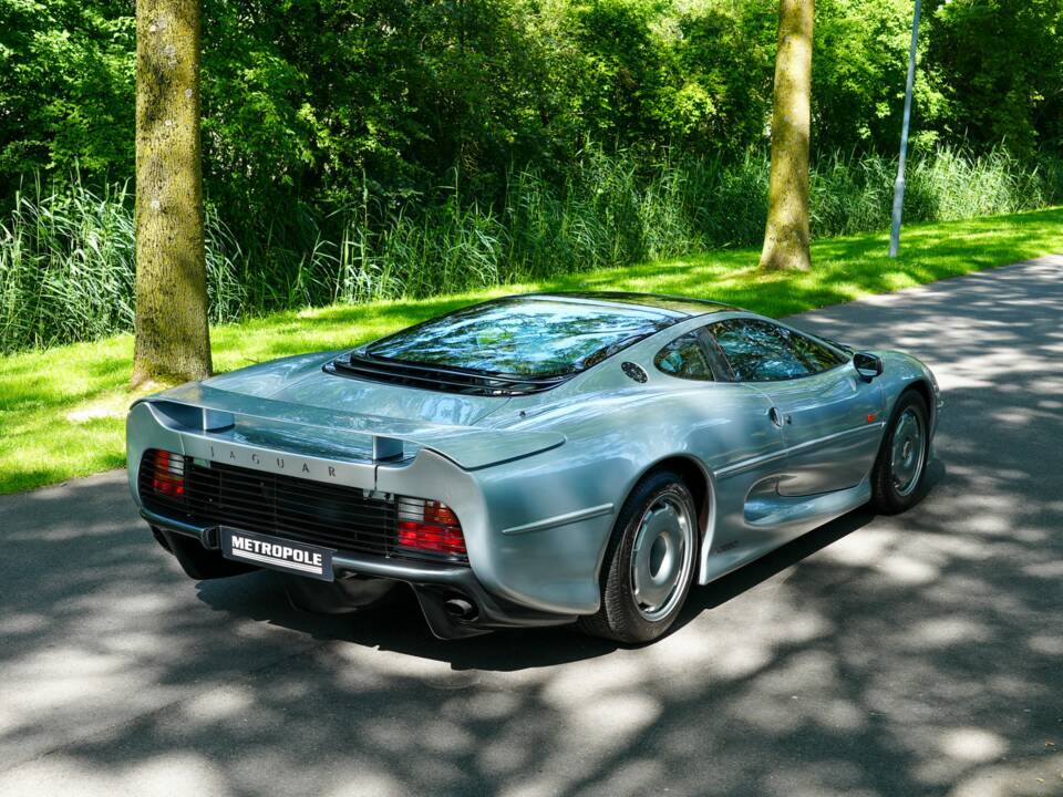 Bild 13/50 von Jaguar XJ 220 (1993)