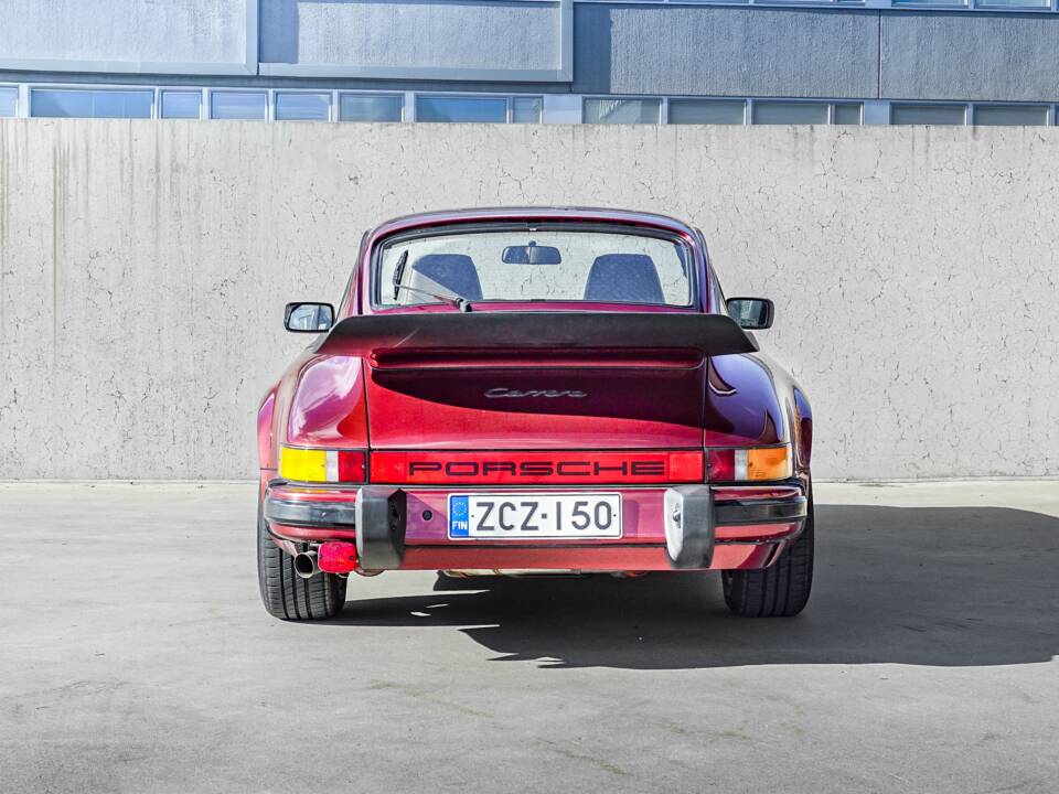 Bild 3/38 von Porsche 911 Carrera 3.2 (1986)