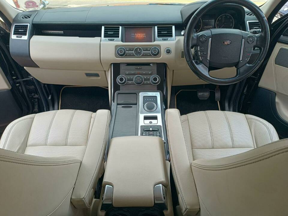 Image 11/17 de Land Rover Range Rover Sport SDV6 (2011)