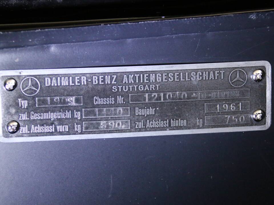 Afbeelding 26/27 van Mercedes-Benz 190 SL (1960)