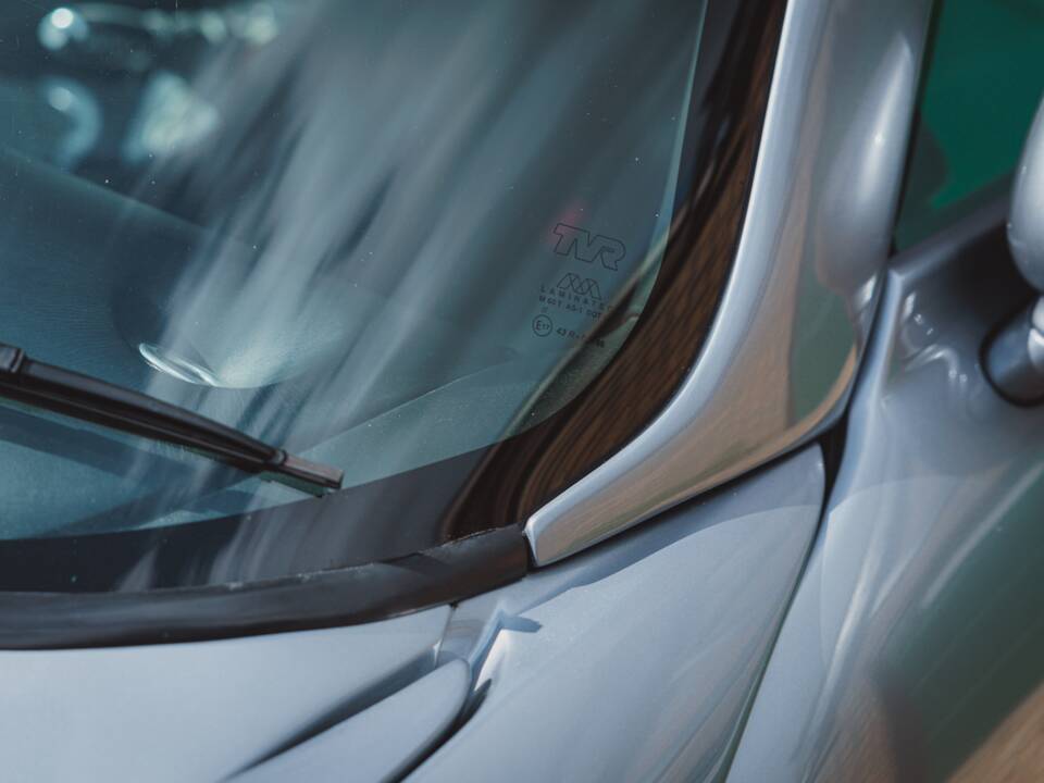 Image 36/39 of TVR Tuscan S (2003)