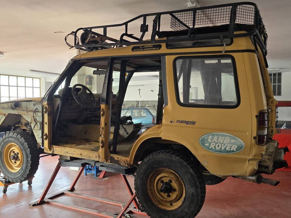 Image 44/51 of Land Rover Discovery TDi (1993)