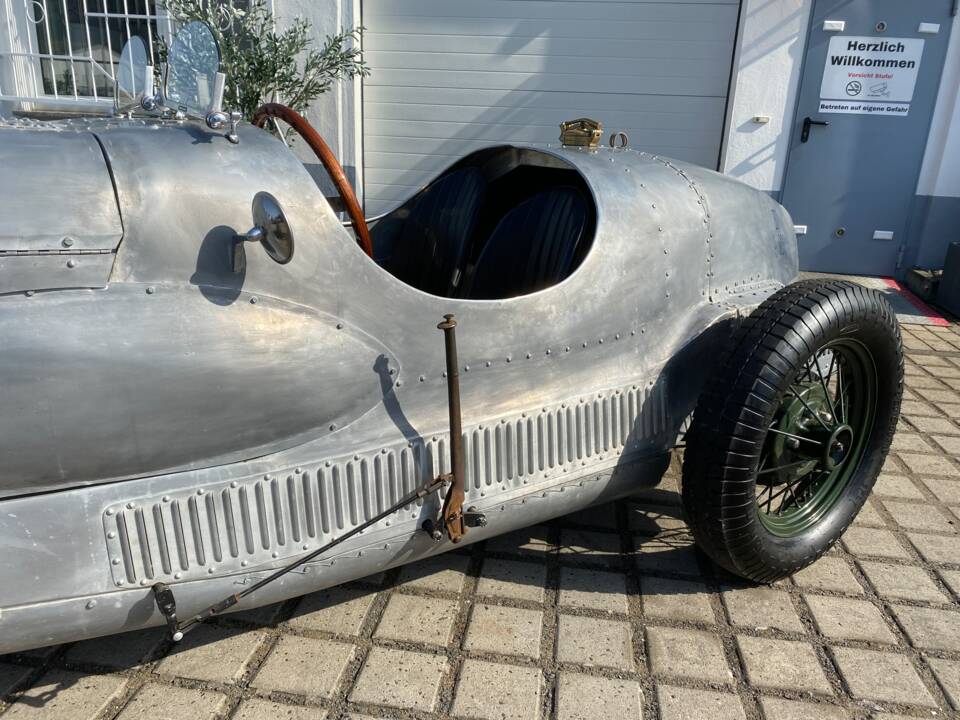 Image 8/20 of Ford V8 Modell 18 (1932)