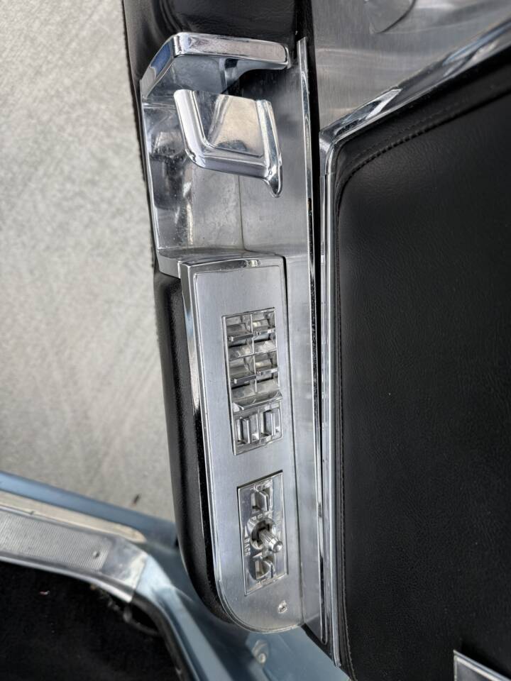 Afbeelding 20/28 van Buick Electra 225 Custom (1965)