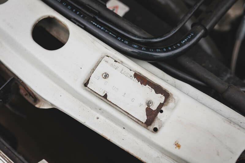 Image 35/50 of Ford Sierra Cosworth 4x4 (1991)