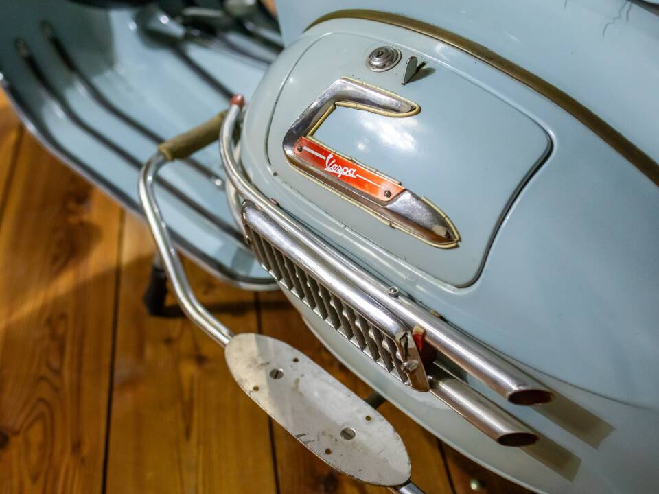 Image 11/14 de Piaggio Vespa 125 (1961)