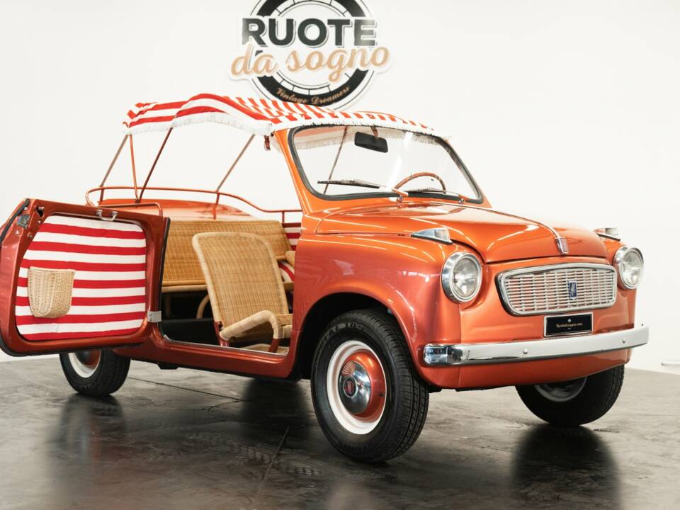 Immagine 3/43 di FIAT 600 &quot;Maggiolina&quot; Francis Lombardi (1957)