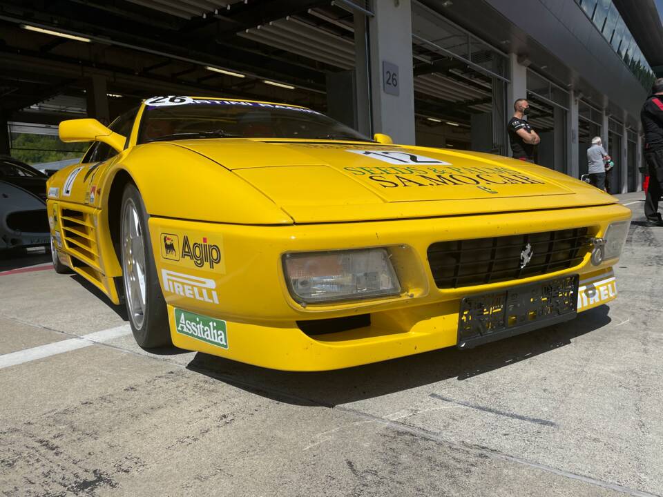 Bild 23/26 von Ferrari 348 TS (1992)
