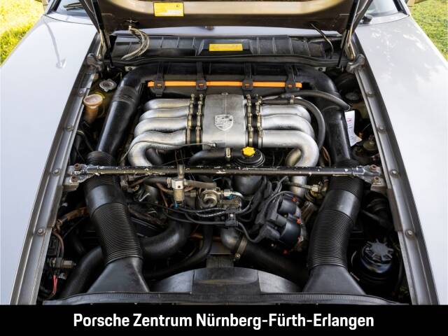 Image 39/46 of Porsche 928 S (1985)
