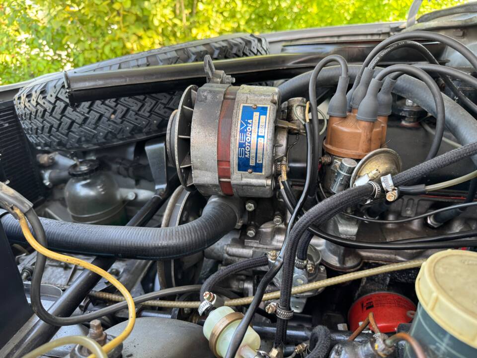 Bild 33/44 von Renault R 16 (1967)
