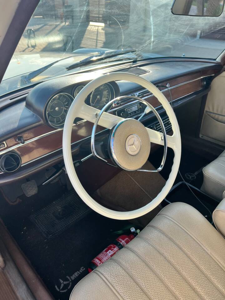 Afbeelding 19/50 van Mercedes-Benz 250 SE (1967)