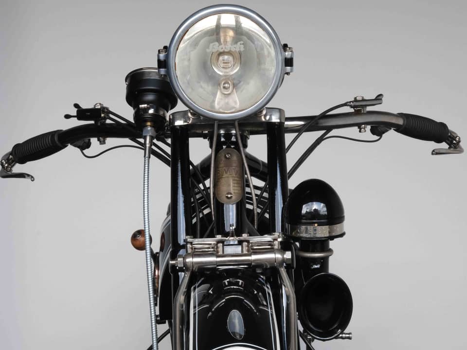 Image 37/98 of BMW R 32 (1925)