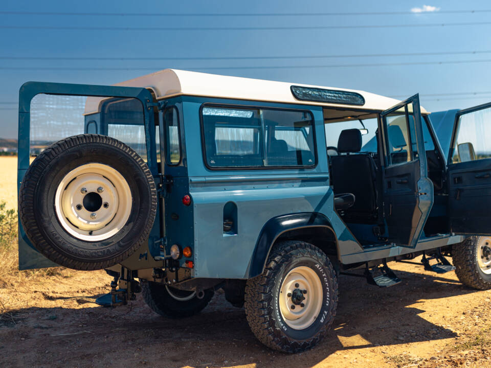 Afbeelding 8/51 van Land Rover Defender 110 (1995)