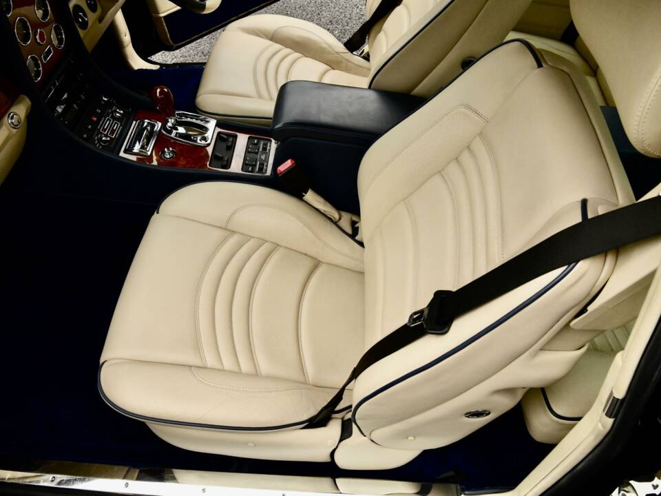Immagine 21/50 di Bentley Continental T (2003)
