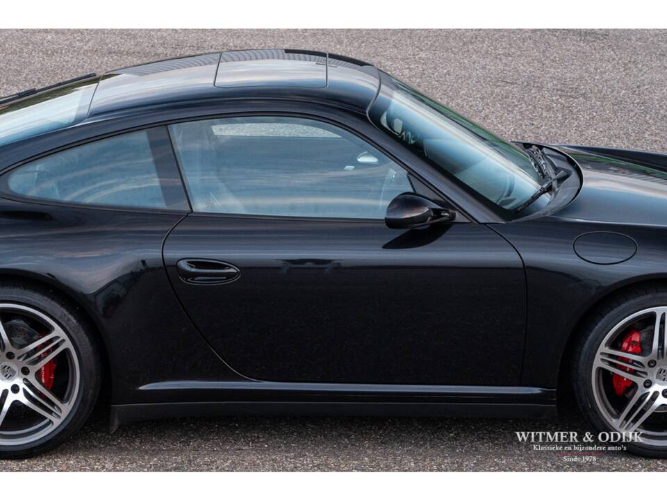 Bild 18/39 von Porsche 911 Carrera 4 (2006)