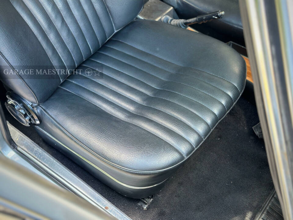 Bild 39/97 von Alfa Romeo Giulia Super 1.3 (1973)